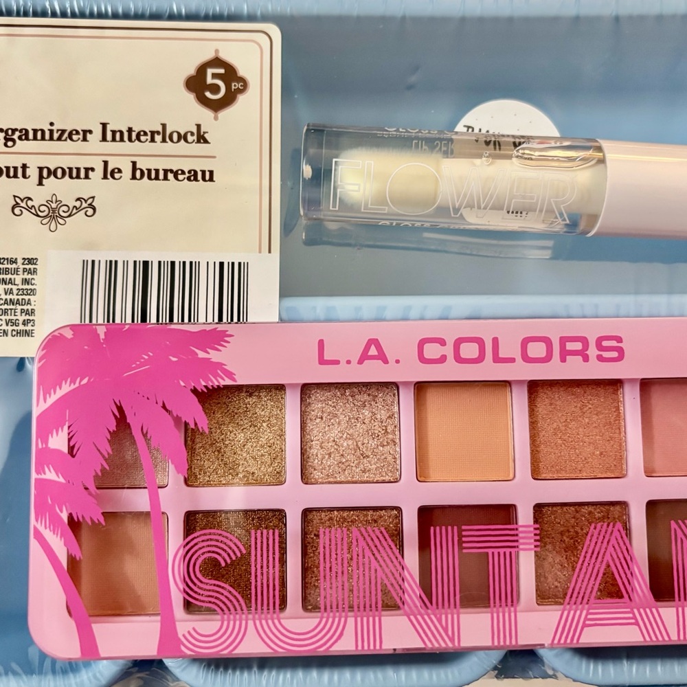 Set of FLOWER LIPGLOSS - L.A. COLORS Eyeshadow Palette - Desk Organizer